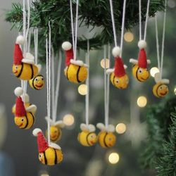 Festive Bees,'12-Piece Holiday-Themed Bee-Shaped Wool Felt Ornaments'