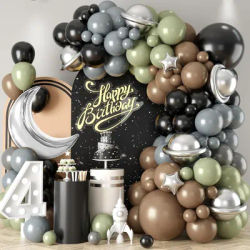 Kit d'arc de ballons à thème Space Series 117 pièces, ballon de guerre vert sauge gris marron métallisé argent et ballon en aluminium étoile, décoration de fête d'anniversaire, fournitures de fête de