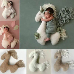 Puntelli per fotografia neonato Unicorno in posa Cavallo Cuscino Cuscino Coperta Fondali Studio fotografico Tappetino per foto Simpatico arredamento per bambola di peluche