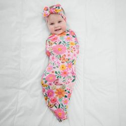 Butterfly Blooms Swaddle & Luxe Baby Girl Soft & Stretchy Bamboo Bow Headbands Set - OSFA