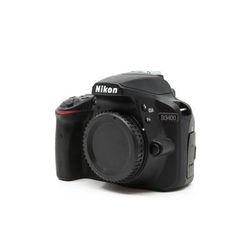 Used Nikon D3400
