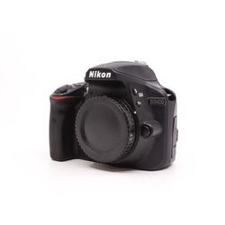 Used Nikon D3400