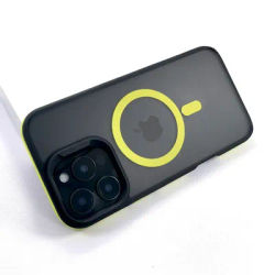 Luxury Shockproof Armor Matte Case For iPhone 16 15 14 13 12 Pro Max 16Pro iPhone16 For Magsafe Mag Safe Wireless Chargre Covers