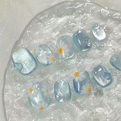 TEMU 10pcs Blue Daisy Line Bubble Wearable Nails, New Summer Beach Trip Detachable False Nails, Suitable For Nail Art Diy Enthusiasts, Women And Girls