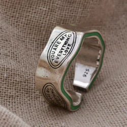 Bagues élégantes avec lettres pour femmes, design à rayures vertes carrées, bague en argent thaïlandais rétro, bijoux de fête, cadeaux, nouveauté