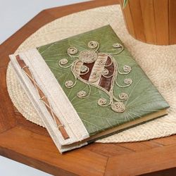 'Turtle-Themed Natural Fiber Journal with 41 Rice Paper Pages'