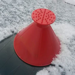 Magical Car Ice Scraper Red