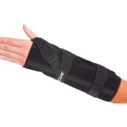 ProCare Quick-Fit Wrist / Forearm Brace Aluminum / Foam / Nylon Left Hand Black One Size Fits Most (581941_EA)