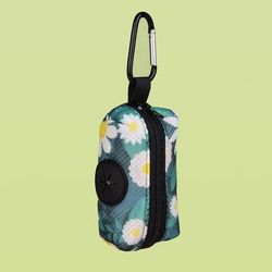 Cute Design Pet Poop Bag Holder Compact Dispenser For Dog Waste, Leash Compatible chuju large
