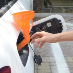 Refueling Funnel With Filter Motorcycle & Car Gasoline Engine Oil Funnel Long Mouth Funnel For Precise Refueling Refueling Funnel With Filter Motorcycle & Car Gasoline Engine Oil Funnel Long Mouth Funnel For Precise Refueling