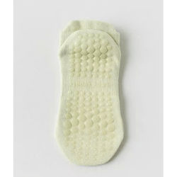 AirGrip Mesh Yoga Socks With Non Slip Sole light Green