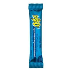 Sqwincher Quik Stik Zero Oral Electrolyte Solution Mixed Berry Flavor 0.11 oz. Electrolyte (1057739_CS)