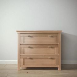 Romina Furniture Karisma Single Dresser