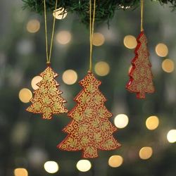 '3 Christmas Pinetree Kashmiri Folk Art-Themed Wood Ornaments'