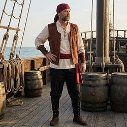 Set Retrò Vintage Medievale Rinascimento Pantaloni Copricapo Gilet con accessori Lunghe Pirata Girocollo Costume Per uomo Halloween Carnevale Fiera Rinascimentale LARP Adulti Gilet Camicia Pantaloni