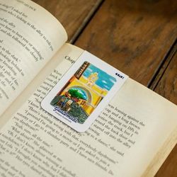 Beloved Guatemala,'Magnetic Paper Bookmark with Classic Guatemalan Arch Print'