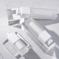 15/30/50ml Square Vacuum Bottle Press Lotion Empty Dispensers Liquid Foundation Makeup Portable Lady Essence Cosmetic Container