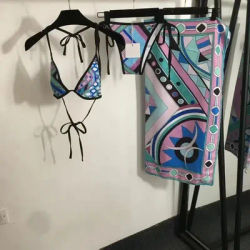Ensemble bikini et foulard de luxe pour femme, haute qualité, design 2026, marque italienne de créateur, maillot de bain sans bretelles