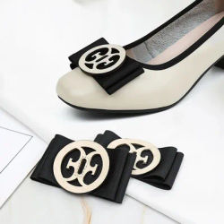 Arc en cuir auto-adhésif fait à la main pour femmes, chaussure unique décorative, bouche de poisson, haut à talons hauts, décorations de chaussures tendance décoratives
