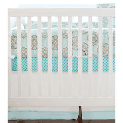 New Arrivals Ocean Avenue 2 Piece Crib Bedding Set