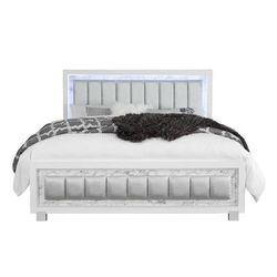 Full Bed Metallic White/Marble in White - Global Furniture USA SANTORINI-WH-FB
