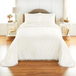 Georgia Chenille Bedspread by BrylaneHome in Ivory (Size QUEEN)