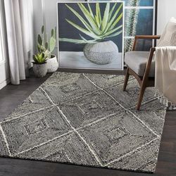 Dimbulah 5' x 7'6" Wool Black/Cream Area Rug - Boutique Rugs