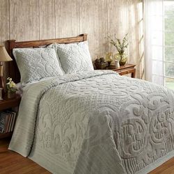 Ashton Collection Tufted Chenille Bedspread by Better Trends in Sage (Size QUEEN)