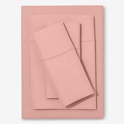 Solid Damask 6-PC. Sheet Set by BrylaneHome in Silver Pink (Size KING)