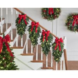 Pre-Lit Swags with Plaid Bows, set of 4 by BrylaneHome in Red Christmas Decoration