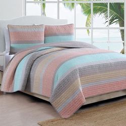 Delray Quilt Set by American Home Fashion in Multi (Size KING)