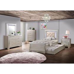 Poppy King Panel Bed in Gray - Picket House Furnishings B.12010.KB