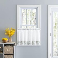 Wide Width Country Floral Ruffled Tier Curtain by Ellis Curtains in Multi (Size 58" W 30" L)