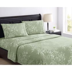 4-PC Foliage Sheet Set by BrylaneHome in Sage (Size TWIN)