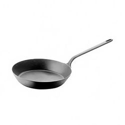 Spring USA 8481-40/24 Blackline SwissSteel 10" Carbon Steel Frying Pan w/ Solid Metal Handle, 1-1/2 Qt, Black