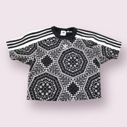 Adidas Tops | Adidas Shirt Womens M Short Sleeve Cropped All Over Print Crew Neck Casual | Color: Black | Size: M