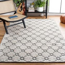 Martha Stewart by SAFAVIEH Handmade Micheline Wool Rug