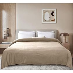 Supreme Warmth Pencewood Fleece Blanket by LCM Home Fashions, Inc. in Sand (Size KING)