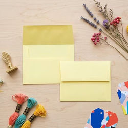 A6 6 1/2" x 4 3/4" Astrobright Envelope Lemon Yellow 50 Pieces E5118