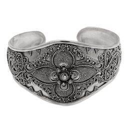Windy Garden,'Handcrafted Sterling Silver Cuff Bracelet from Indonesia'