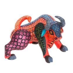 'Hand-Painted Wood Bull Alebrije Figurine in Red and Blue'