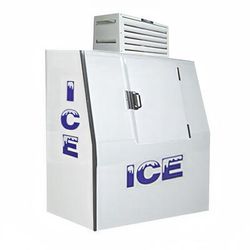 Fogel ICB-1-S 47 3/4"W Outdoor Ice Merchandiser w/ (125) 7 lb Bag Capacity- Solid Door, 115v, White