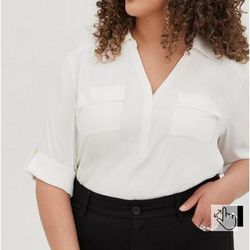 Torrid Tops | Harper Collared 3/4 Sleeve Blouse White Torrid Size 00 | Color: White | Size: 00