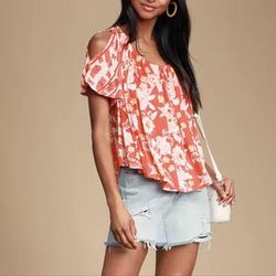 Free People Tops | Free People Baja Babe Red Floral Split Sleeve Open Back Top Size Xs | Color: Red/White | Size: Xs