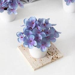 1pc, Blue Hydrangea Mini Artificial Flower Plant - Small Potted Plant With Plastic White Pot For Desktop And Window Shelf Decoration