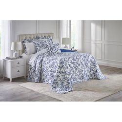 Florence Oversized Bedspread by BrylaneHome in White Blue Bird (Size QUEEN)