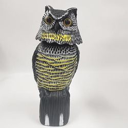 TEMU Realistic Owl With 360° Rotating Head - Garden, Yard & Home Decor | Indoor/outdoor Use | No Power Needed