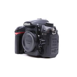 Used Nikon D7000