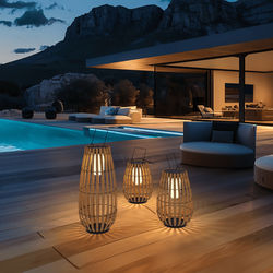 Beam | Outdoor Solar Lamp | Large / Warm White (3000k) | Outdoor Lighting | MOD LIGHTING