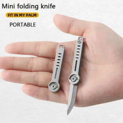 Outdoor Portable Mini Folding Knife Stainless Steel Blade Travel Camping Tool Keychain Pendant